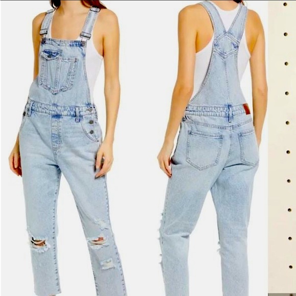 Hidden Denim - NWT Hidden Dylan Boyfriend Distressed Overalls. Size Medium